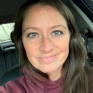 Meet your Posher, Staci